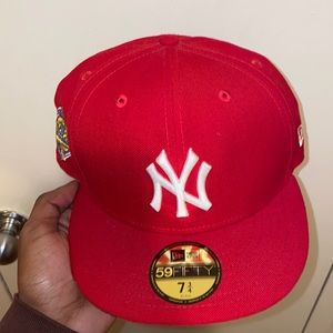 Red Yankees World Series Fitted Cap